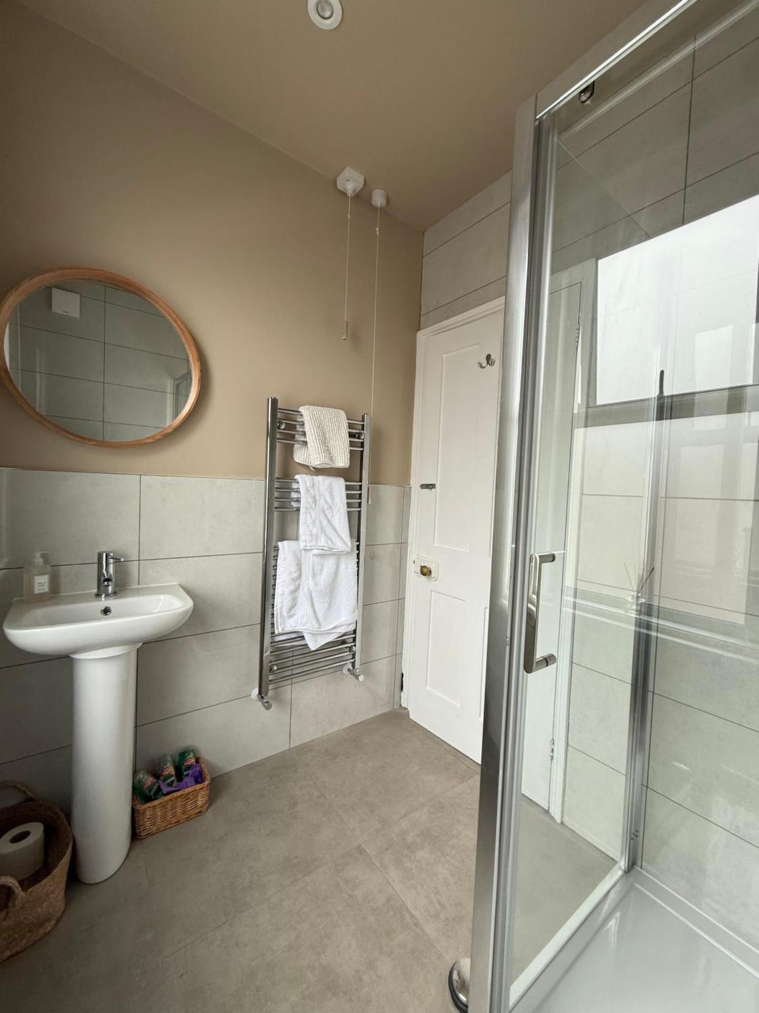 The Albany Rooms Bexhill מראה חיצוני תמונה